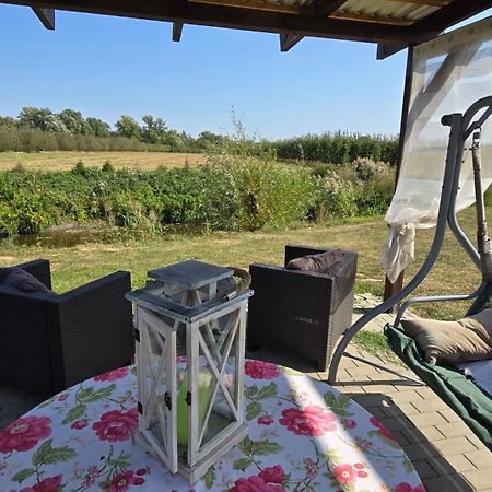Ostoja Czersk Gora Kalwaria Zamek Krolowej Bony Domki Caloroczne Buitenkant foto